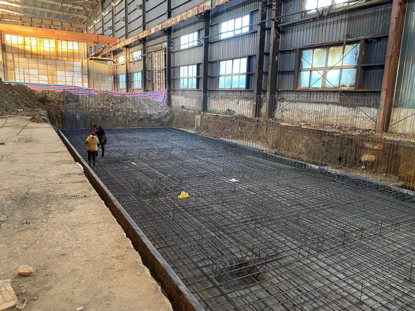 Latest company case about Undertake Taiwan 13m hot dip galvanizing production line!